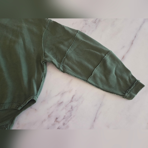Free People Total Eclipse Tee In Pine Long Sleeve Ribbed Oversized Shirt - Picture 10 of 13